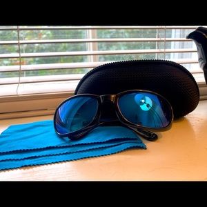Costa Men’s Sunglasses